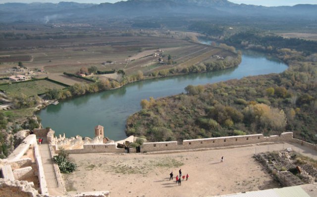Vistes de l'Ebre des del castell de Miravet