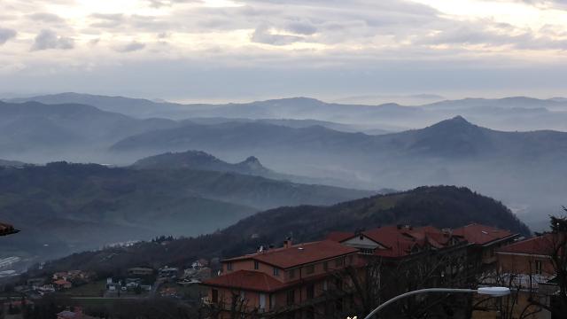 San Marino. Capvespre