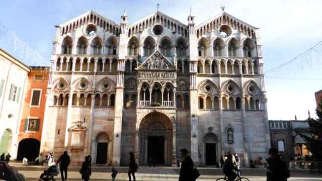 Duomo. Ferrara