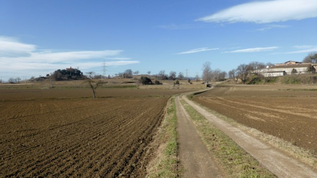 Masia i ermita de Sant Jordi de Puigseslloses