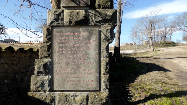 Davant el mas de Puigselloses, fragment poema Verdaguer