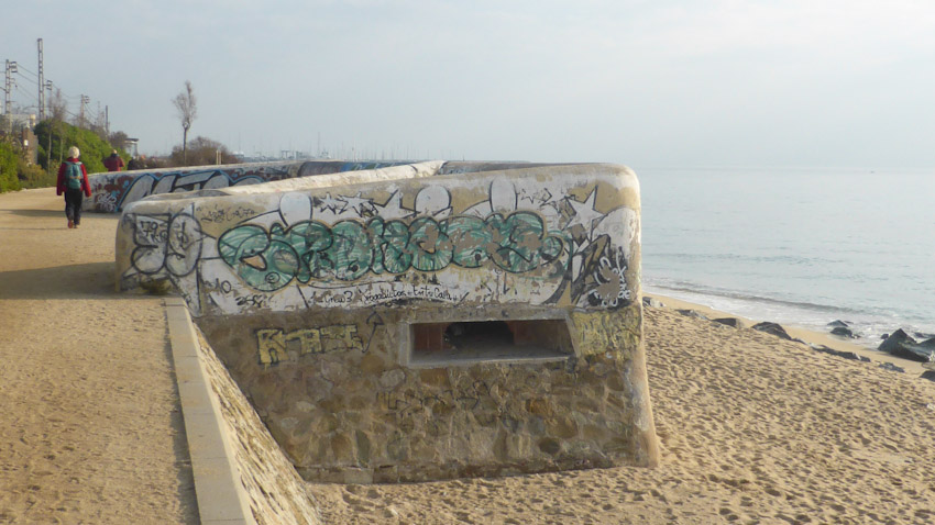 El Masnou. Búnquer platja Descàrrega