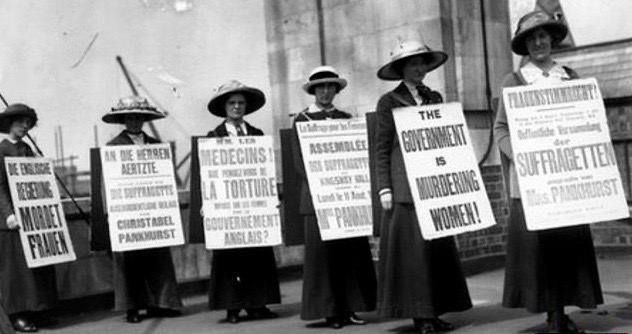 Dones sufragistes