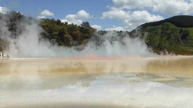 wai-o-tapu
