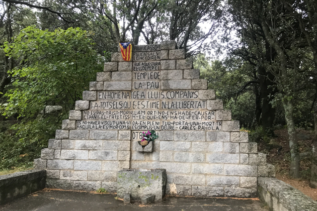 Les Illes. Monument a Companys