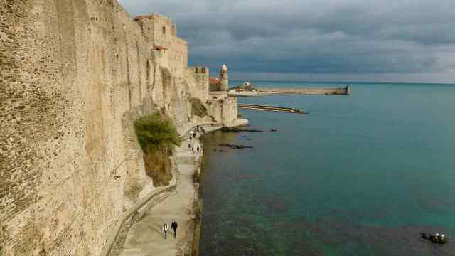 Cotlliure muralla