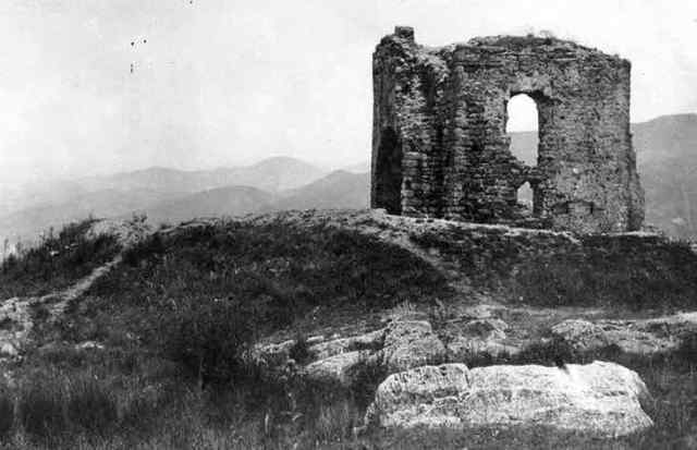 restes capella castell. inci XX